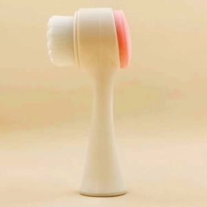 Total facial brush (cleansing and moisturizing)